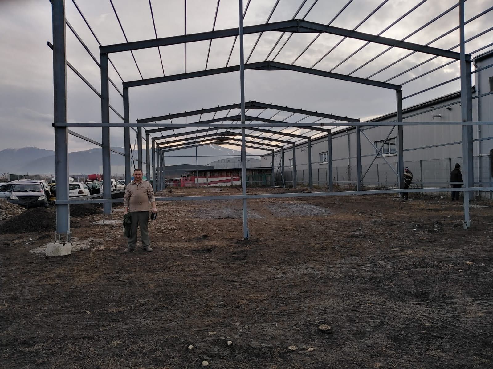 Vand hala metalica 10x40,structura,panouri sandwich și alte dimensiuni