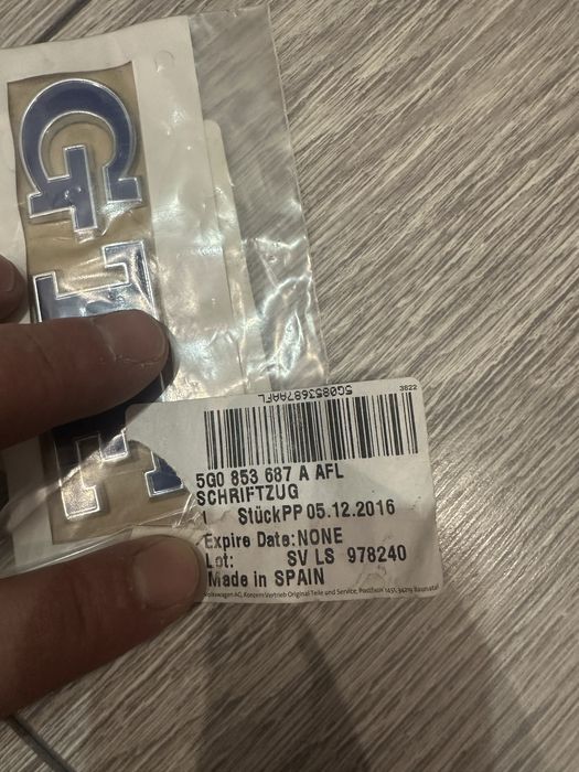 Emblema Badge vw golf passat GTE originala noua