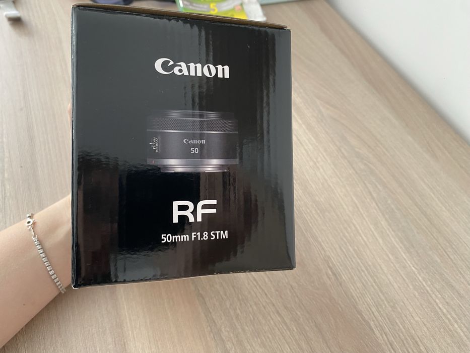 Obiectiv Canon RF 50mm 1.8f STM nou nouț, nefolosit.