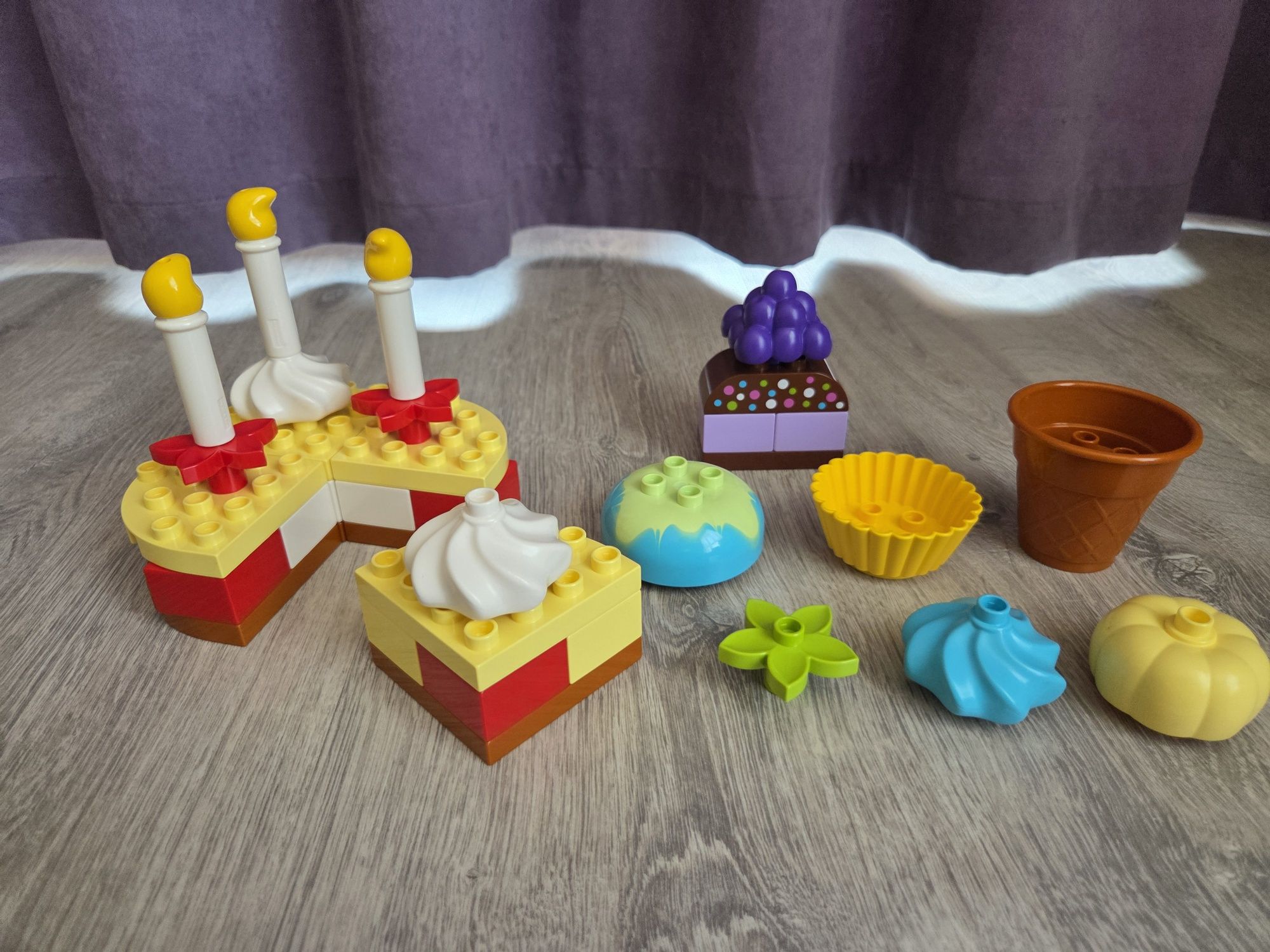 Lego Duplo - автомивка, ферма, летище