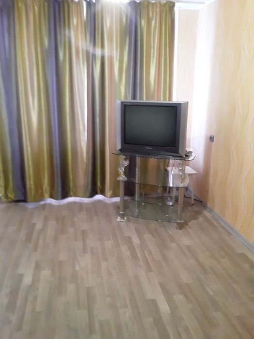 Обменяю 2-комн.квартиру на 1-комн.квартиру 3 микр.