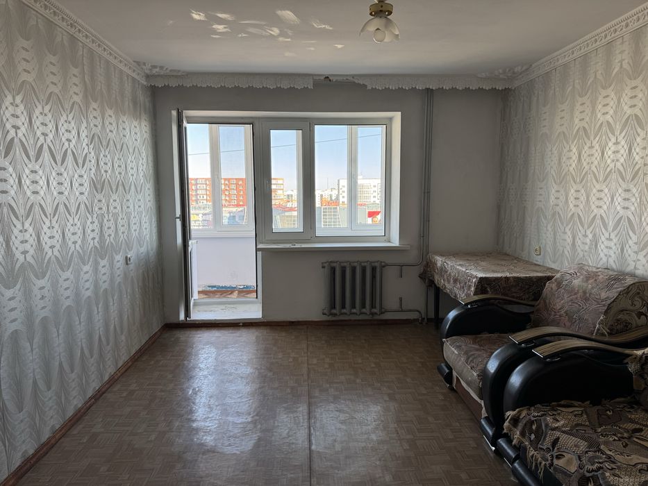 Продам 2 комн кв Строитель