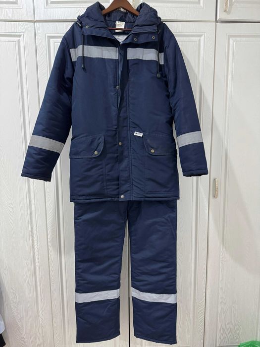 Срочно продается спецодежда зимняя. 48-50, рост 170-176 б/у