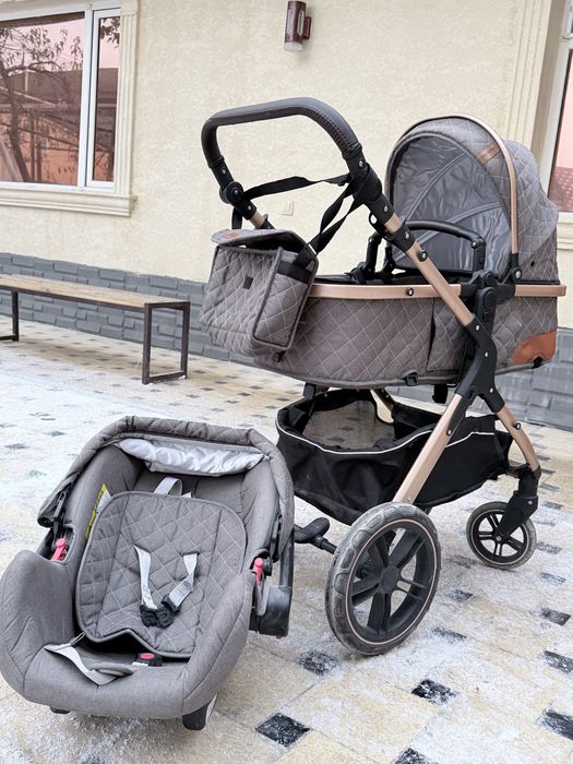 Коляска Автокресло