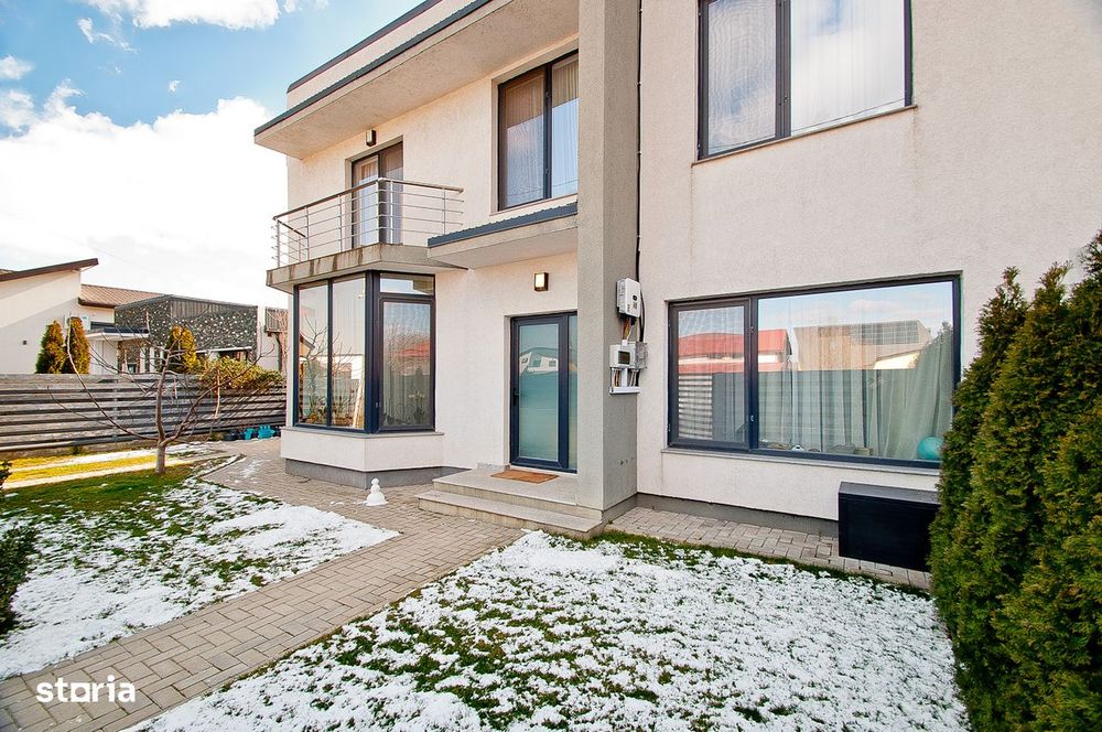 Casa moderna amplasata langa Metro! La cheie!
