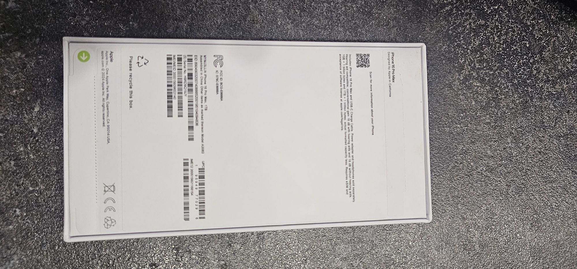 iPhone 16 pro max 1Tb