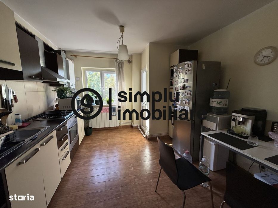 Apartament 2 camere 1 Mai et 1/4