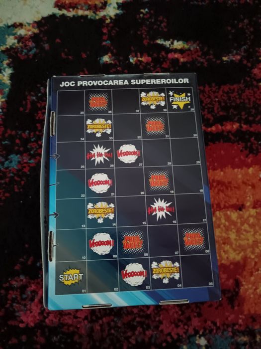 Album colector DC carrefour