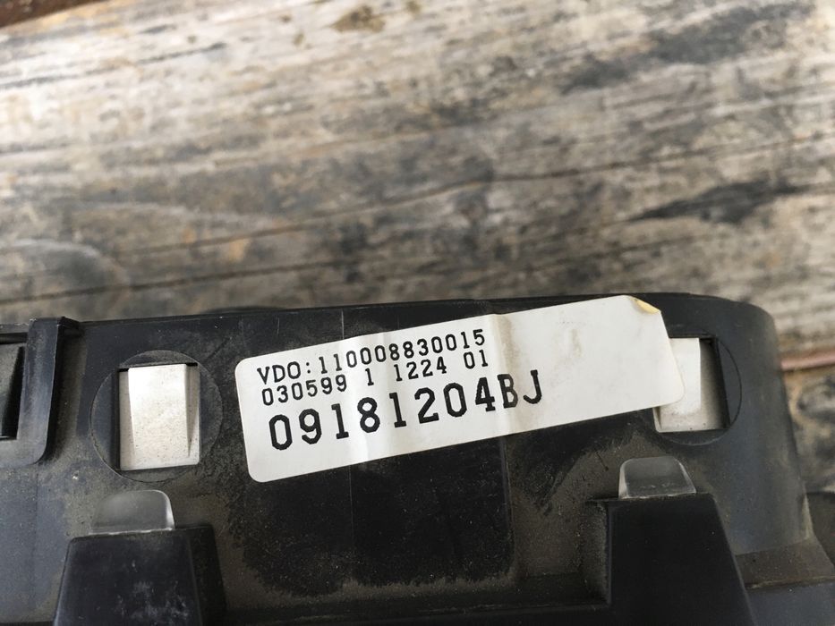 Ceas Ceasuri Bord Opel Astra G 1.2 1.4 1.6 1.8 Benzina 09181204BJ