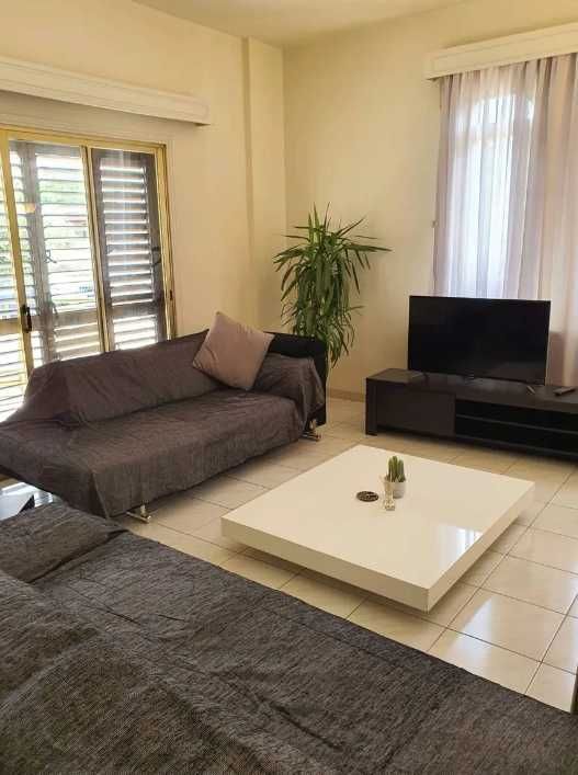 Дава се под наем Тристаен апартамент в Пловдив, Остромила - 88 кв.м за 280.5 € - Снимка #2