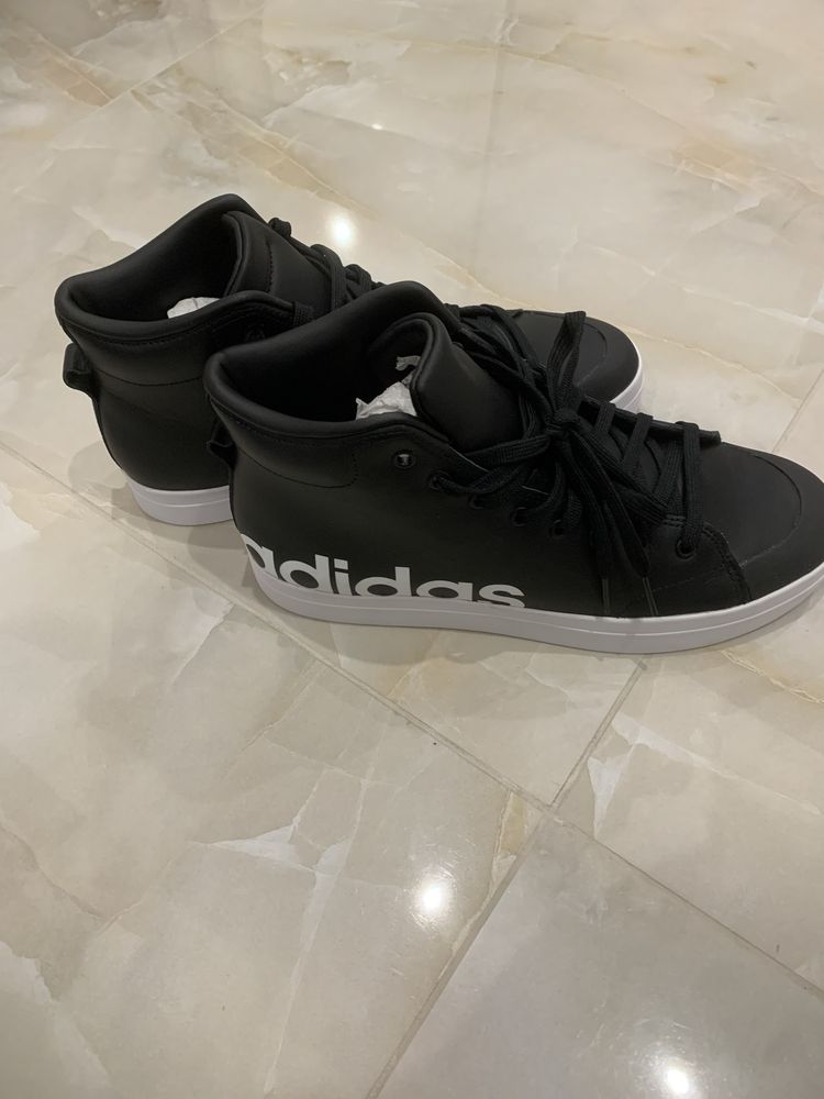 Кецове Adidas 43,5 EU