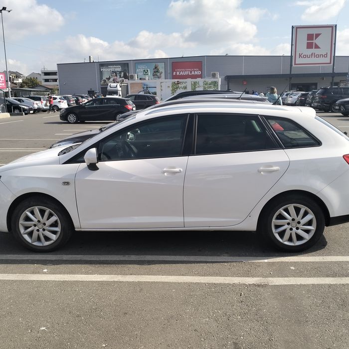 Seat Ibiza 2013 motor 12 Dizel