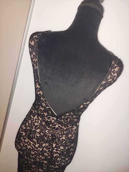 Rochie de seara ocazie de cocktail cu spatele gol dantela nude negru