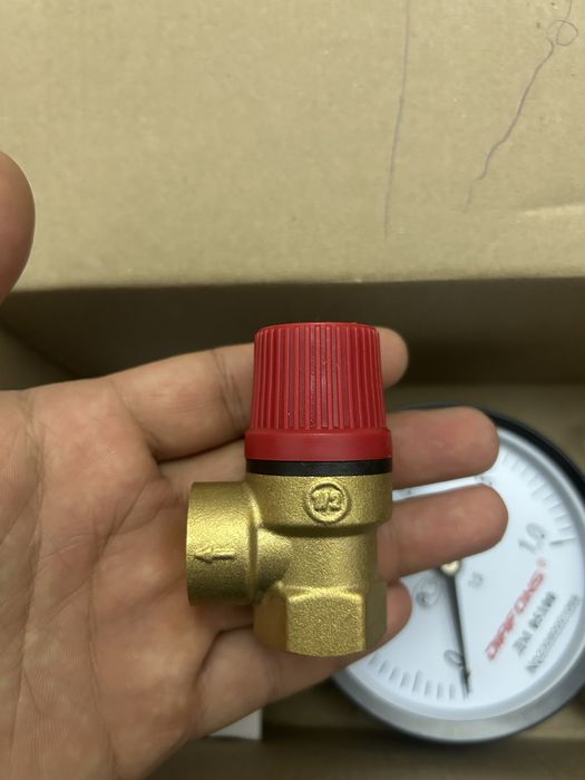 Клапан 1/2", 6 бар предохранительный, ВР-ВР, мембранный