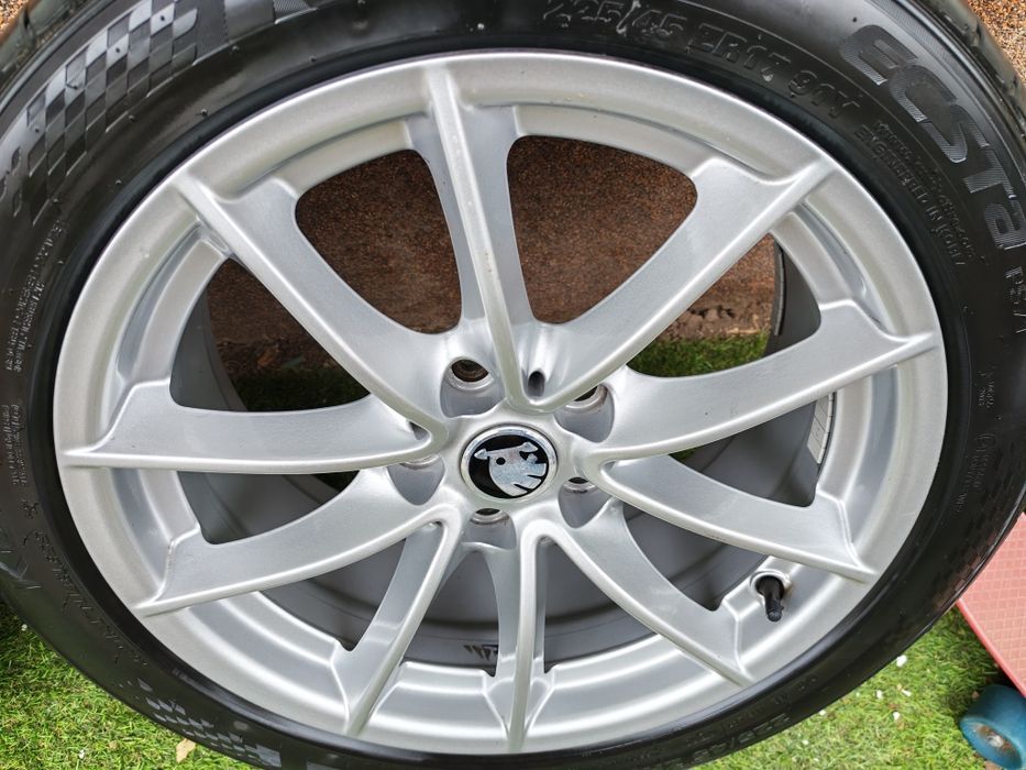 Vând Set 4 ROTI Vara BMW, Skoda, VW, Seat, J7, 5x112, 225/45/R17 ET27