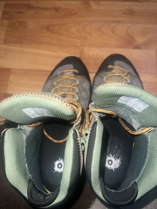 Ghete drumetie Salewa damă