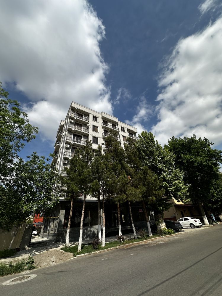 Академ городок продается Новостройка 2/5/7 навечной балкон 1.5х4