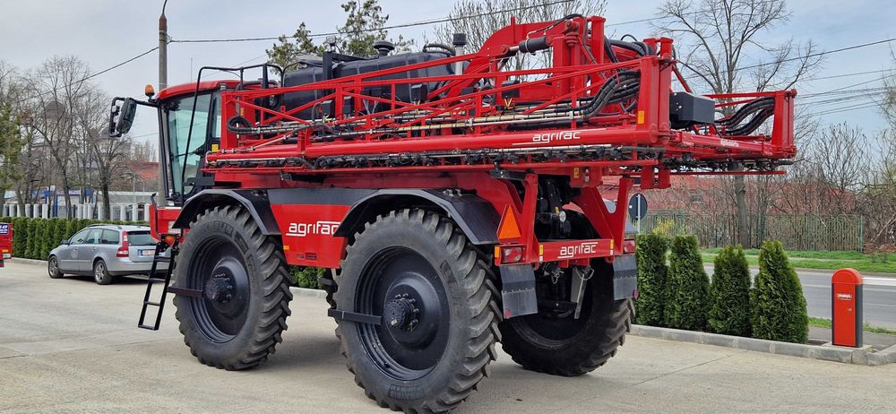Masina autopropulsata de pulverizat Agrifac Condor V