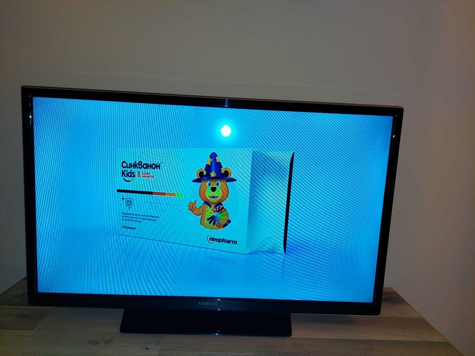 Телевизор  HITACHI 32 инча