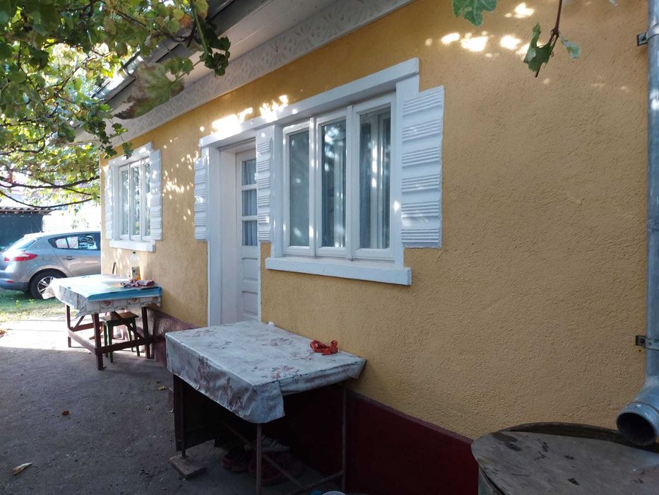Casa [139mp] + Teren (2190mp) - Voinesti, jud. Iasi [centru]