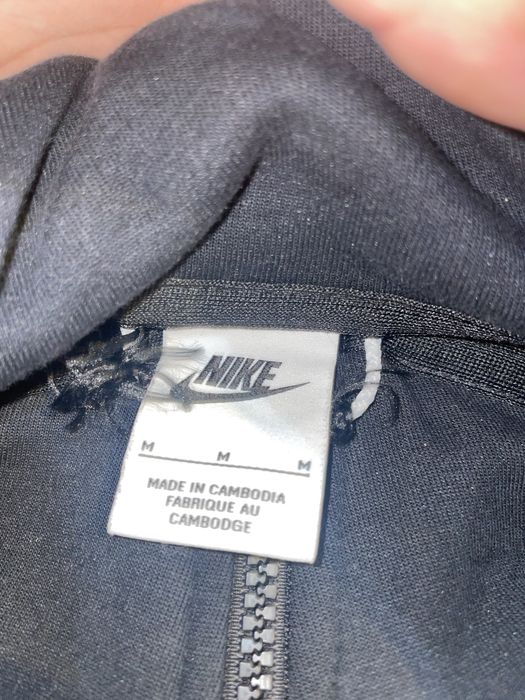 vand hanorac nike tech