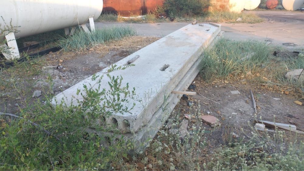 Продам плиты.