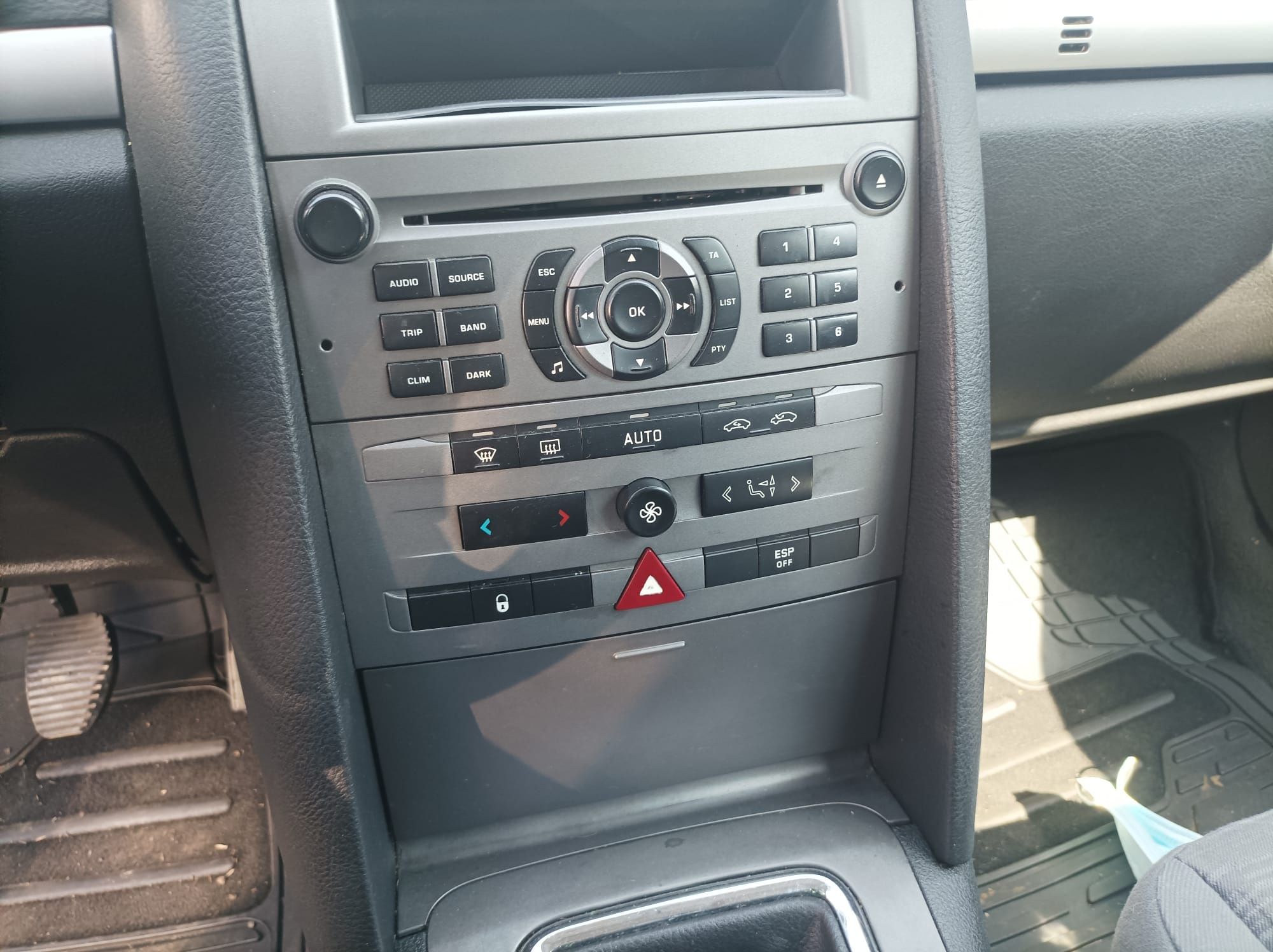 Radio cd Peugeot 407 1.6 diesel an 2006