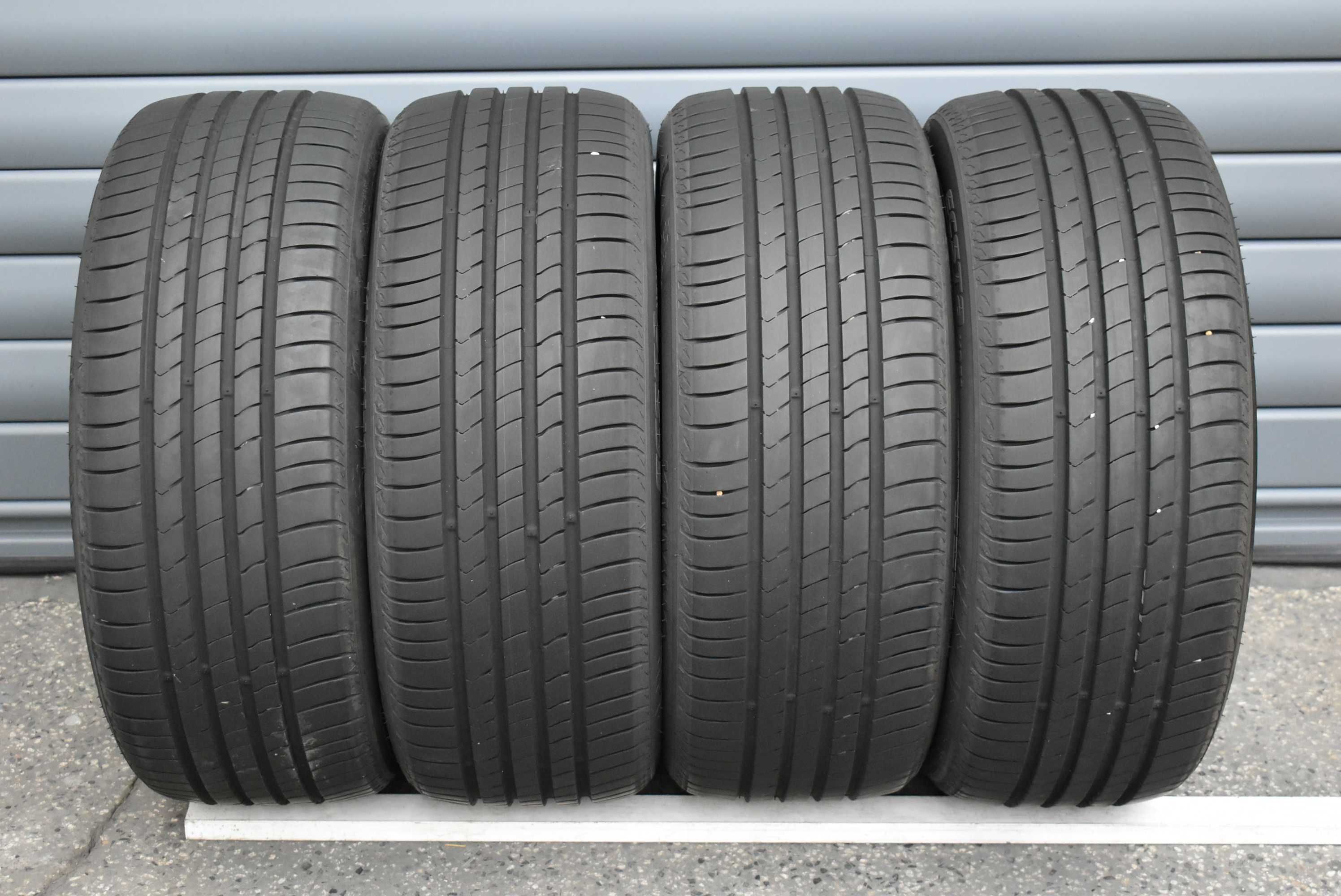Гуми 215/45/16 Kumho