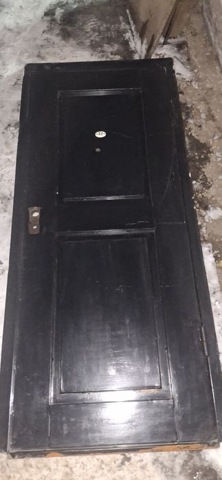 Продам железную дверь