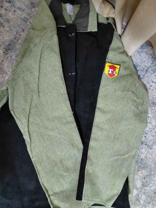 Продам новую сварочную робу