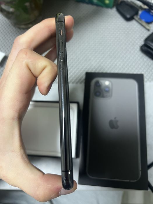 Iphone 11 PRO 74% baterie