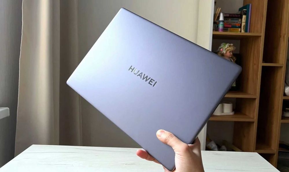 Huawei Matebook 14 (2024) Intel Core Ultra 5