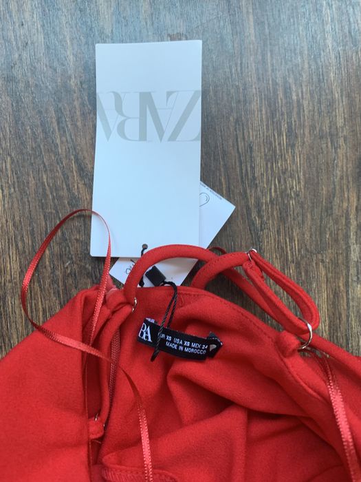 Rochie zara superba rosie noua cu eticheta