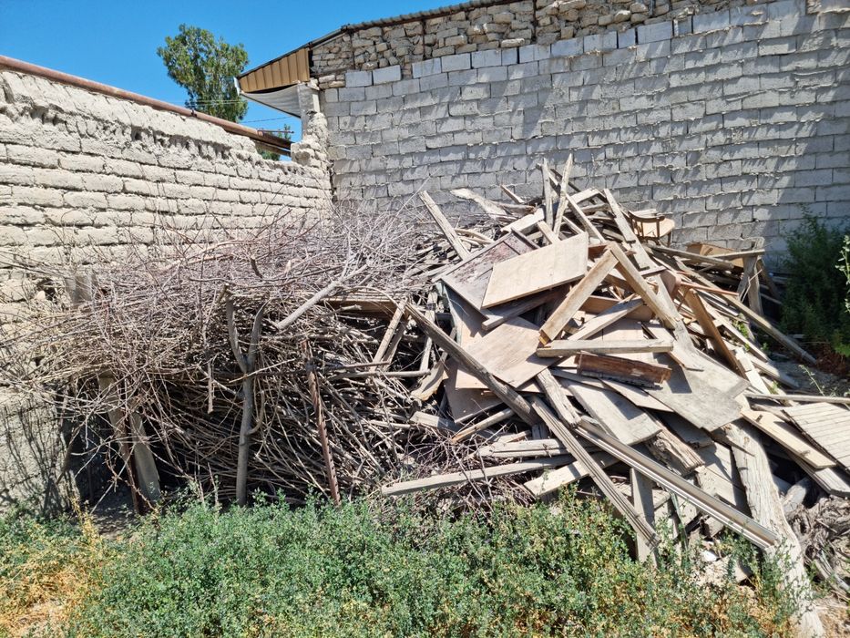 Сотилади Тахталар Харвасталик Чёрный Потолок ва Утин