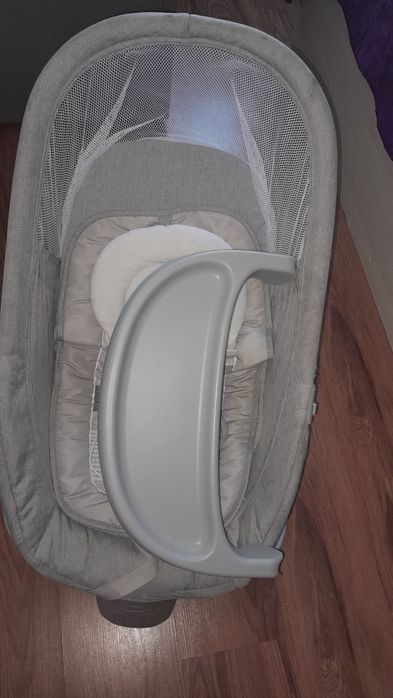 Продаётся  шезлонг