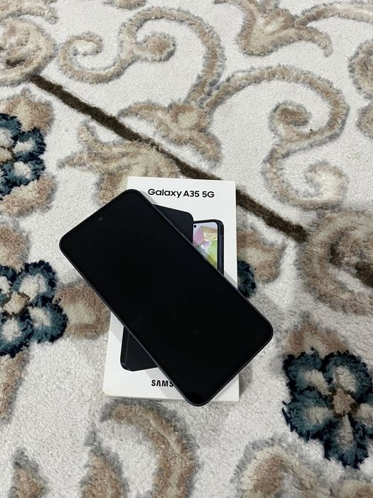 Самсунг а35 128гб в хорошем состоянии