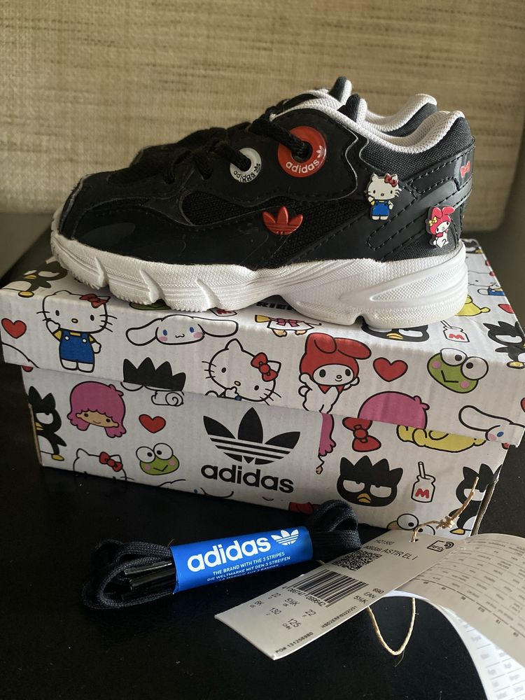 Маратонки Adidas originals hello kitty за момиченце 22