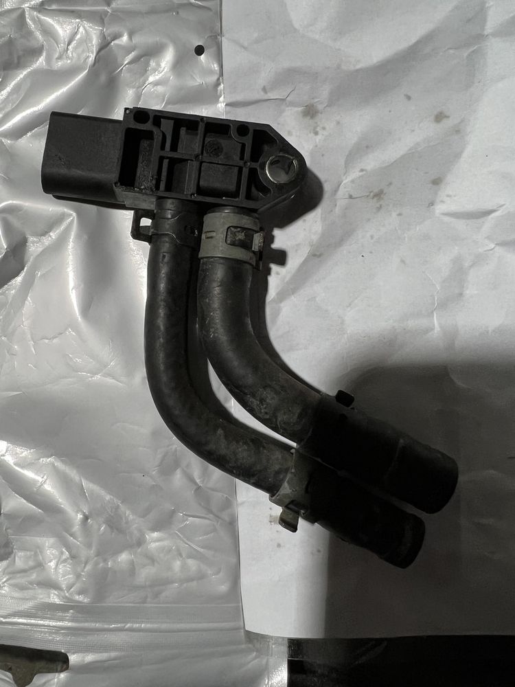 Senzor dpf presiune gaze evacuare Bosch 0281006005