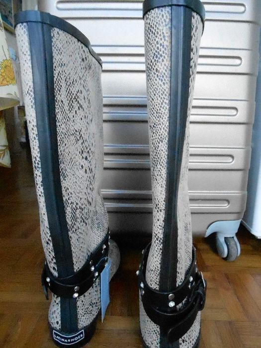 CIZME Cauciuc pt. PLOAIE - senzatie moale de Velur la atigere- 5 poze