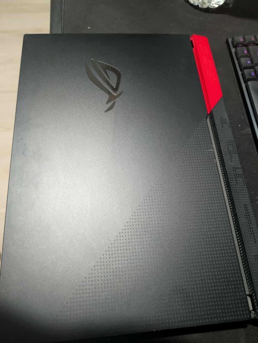 Laptop ASUS ROG G713QE, Ryzen7 5800H, 32GB, 512GB SSD, RTX 3050 Ti 4GB