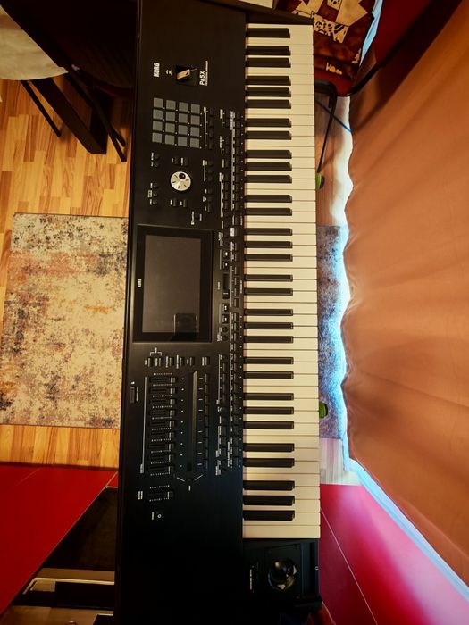 Orgă electronică Korg Pa5