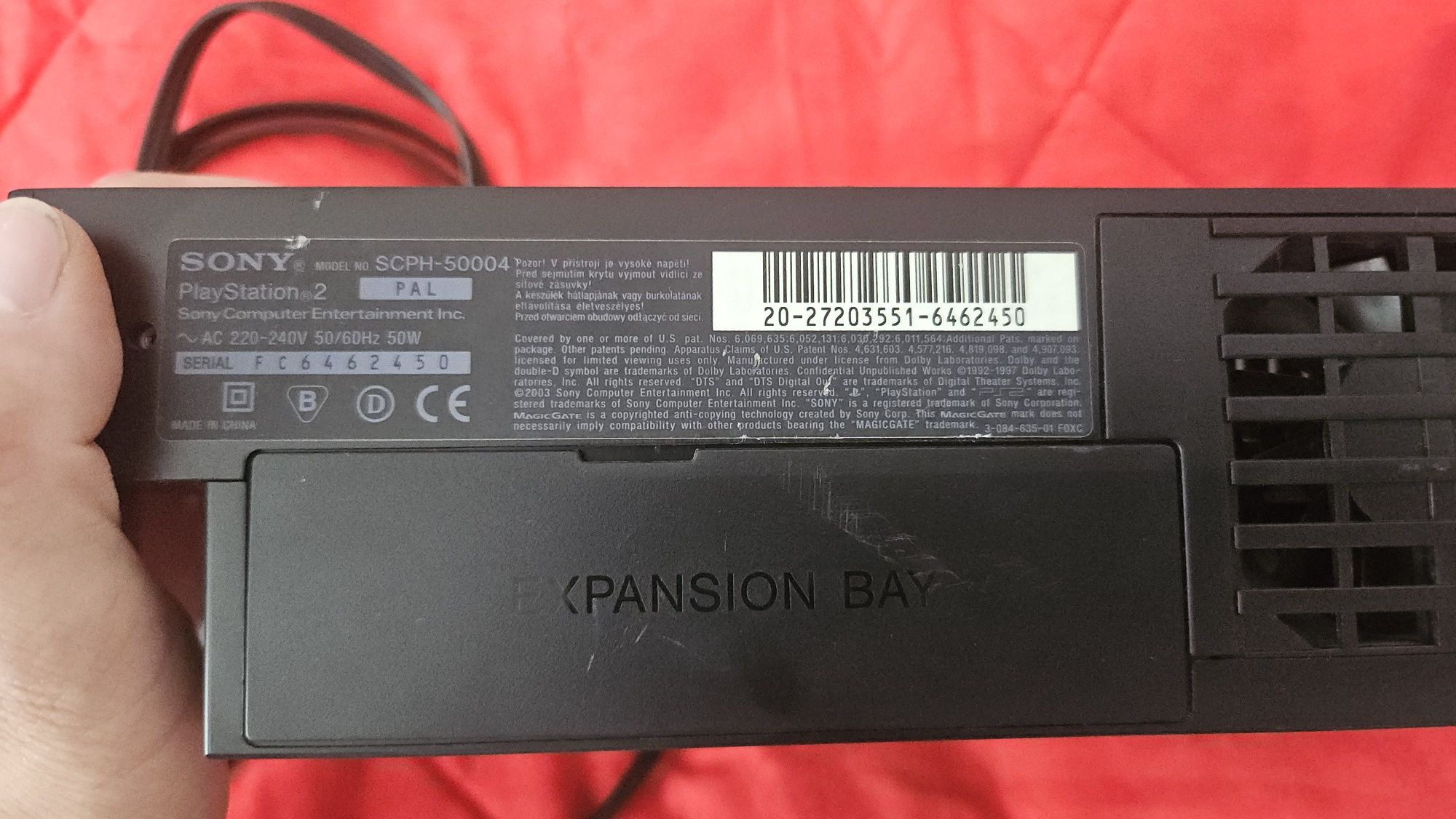Playstation 2 с 2 контролера и 2 игри