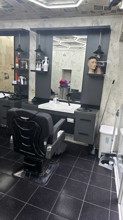 Оборудване за бръснарски салон