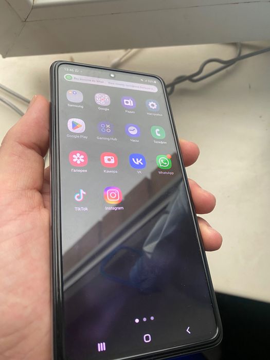 Продам Samsung A51 в хорошем состоянии