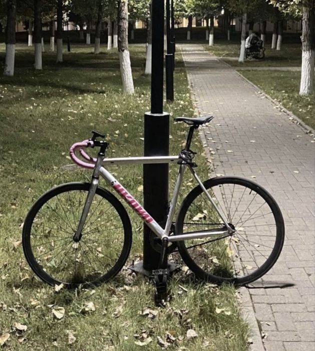 FIX GEAR Unknown. Обмен на айфон 12 и выше!Цена 100 тысяч тенге