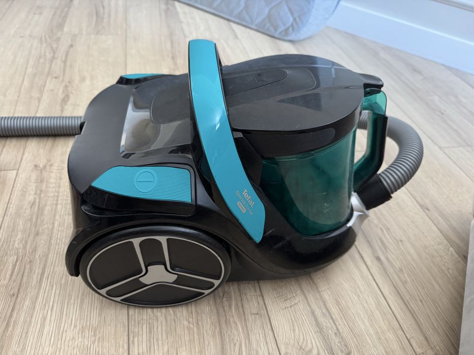 Продам пылесос Tefal