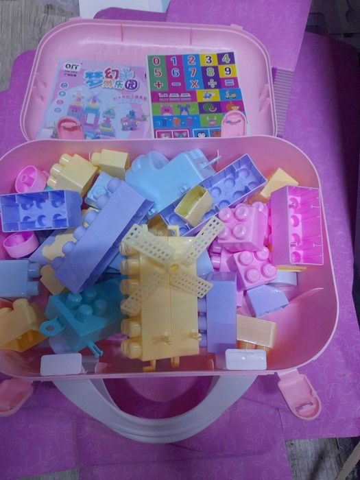 Bollar uchun lego konstruktor