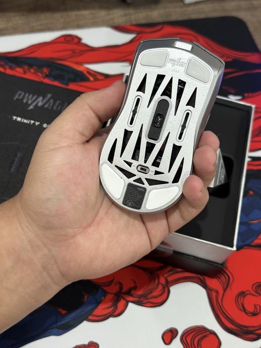 PWNAGE Trinity CF карбоновая игровая мышь