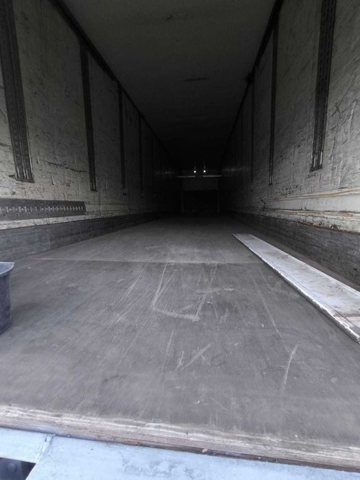 Remorca Schmitz 2008