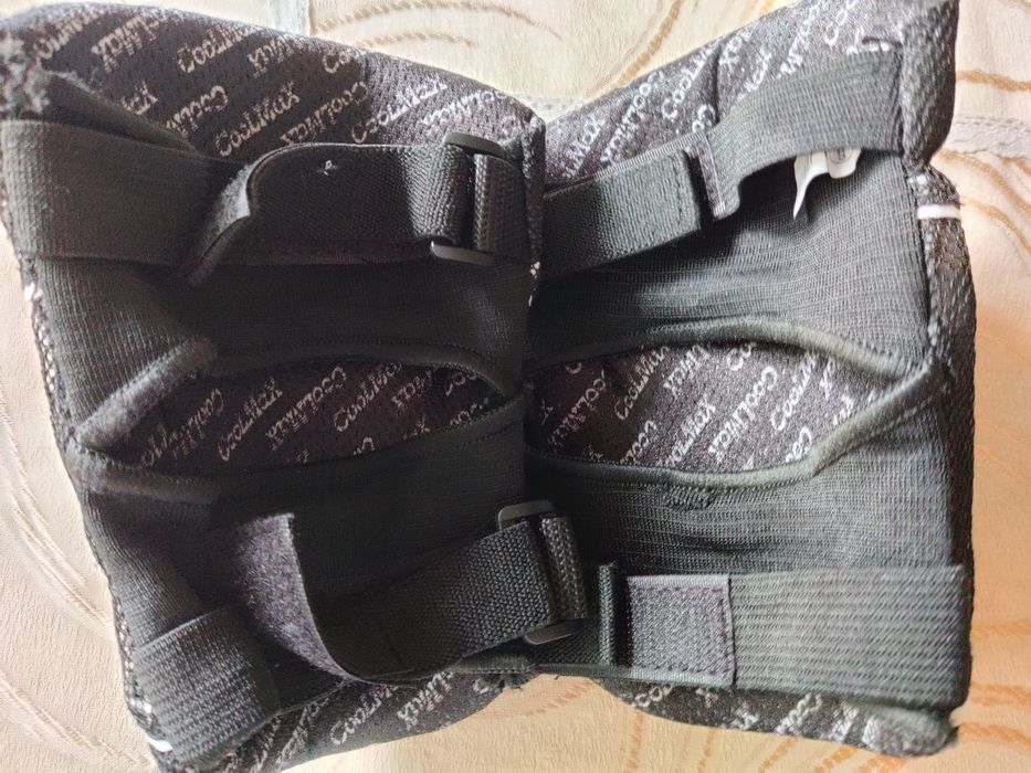 Наколенки / протектори за деца и юноши